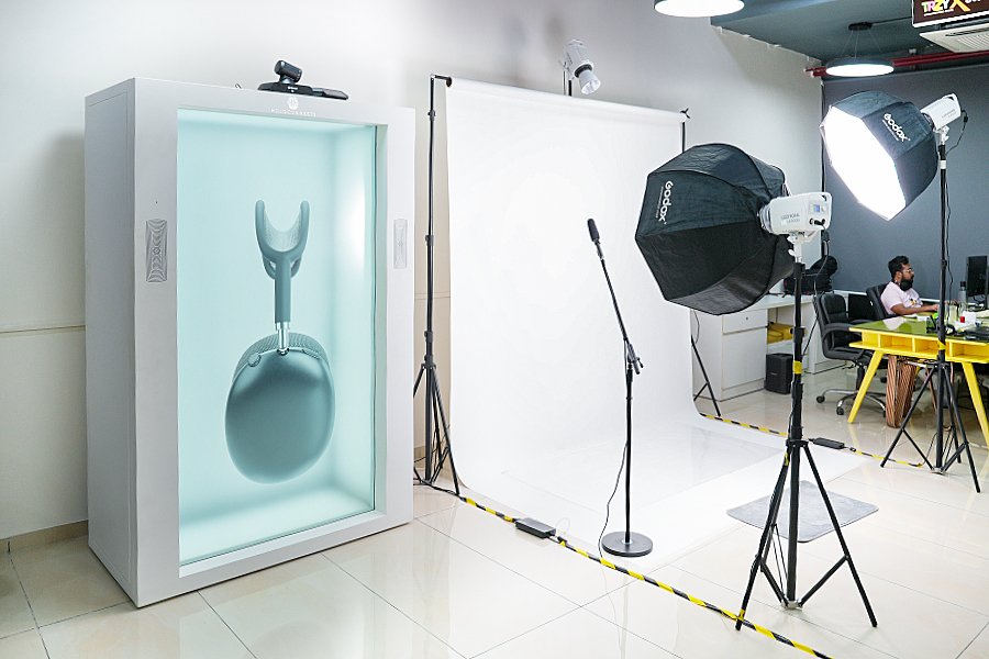 TrzyX Studios: CGI, Anamorphic & 3D Hologram Content Studio in India