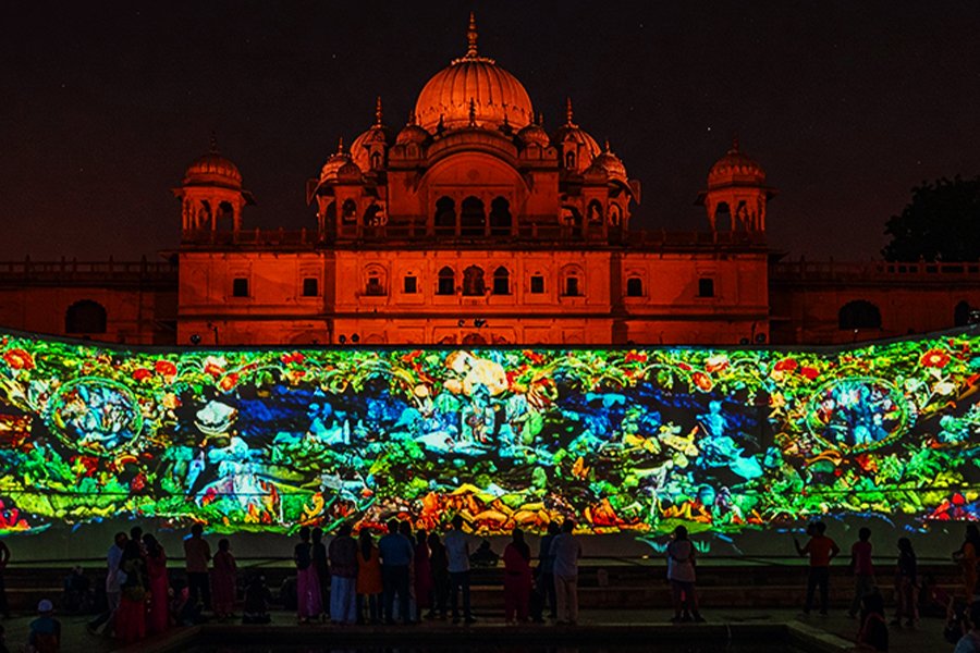 Projection Mapping: Top Techniques, Real-World Uses & Pricing Insights for 2025