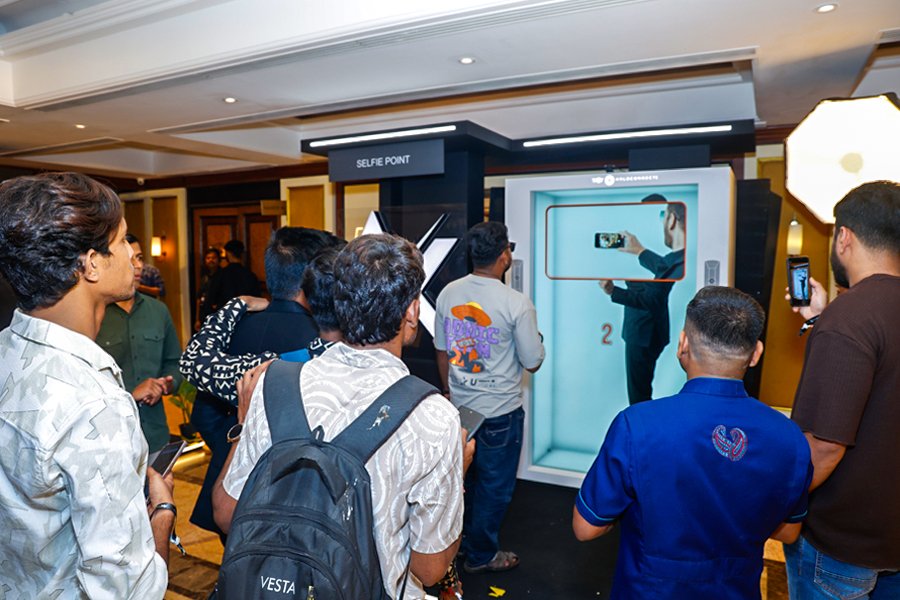 Event tech - holographic display solutions
